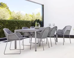 Cane-line Breeze Stabelstol m/armlæn - Light grey