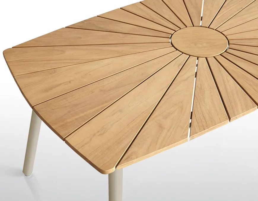 DaneLine Eva Teak Havemøbelsæt m/bænk+2 stole - 90x160 cm - Latte