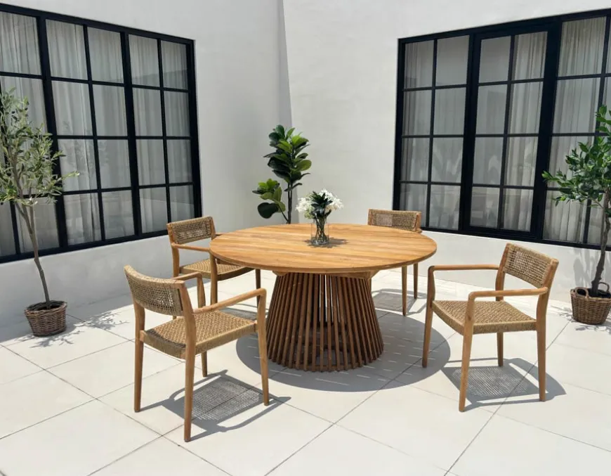 Luna Manja Teak havemøbelsæt m/4 stole - Ø150 cm