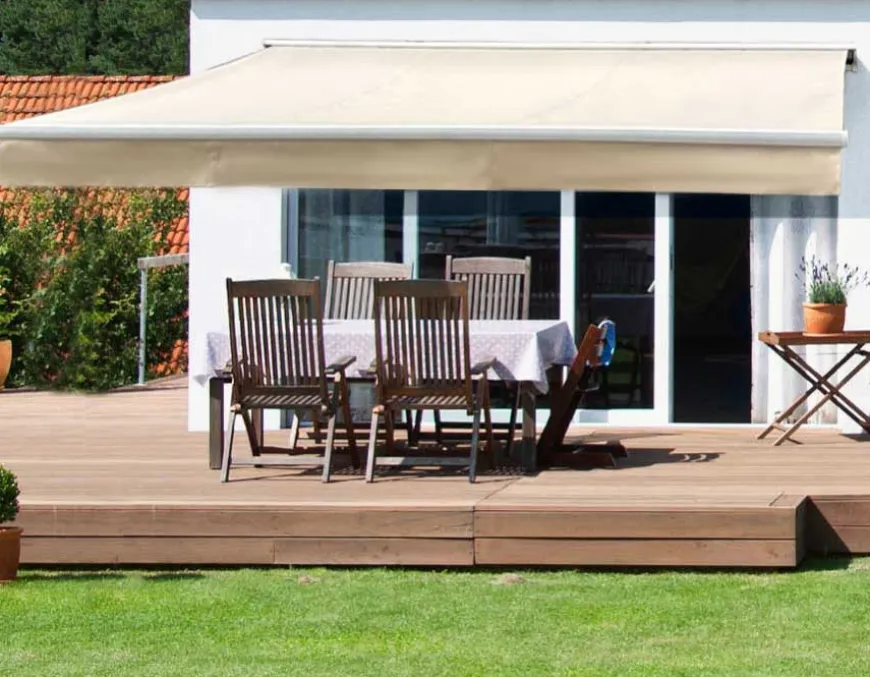 Pil Markise - Semikassette m/Motor - 4,8 x 3 m - Hvid/Beige